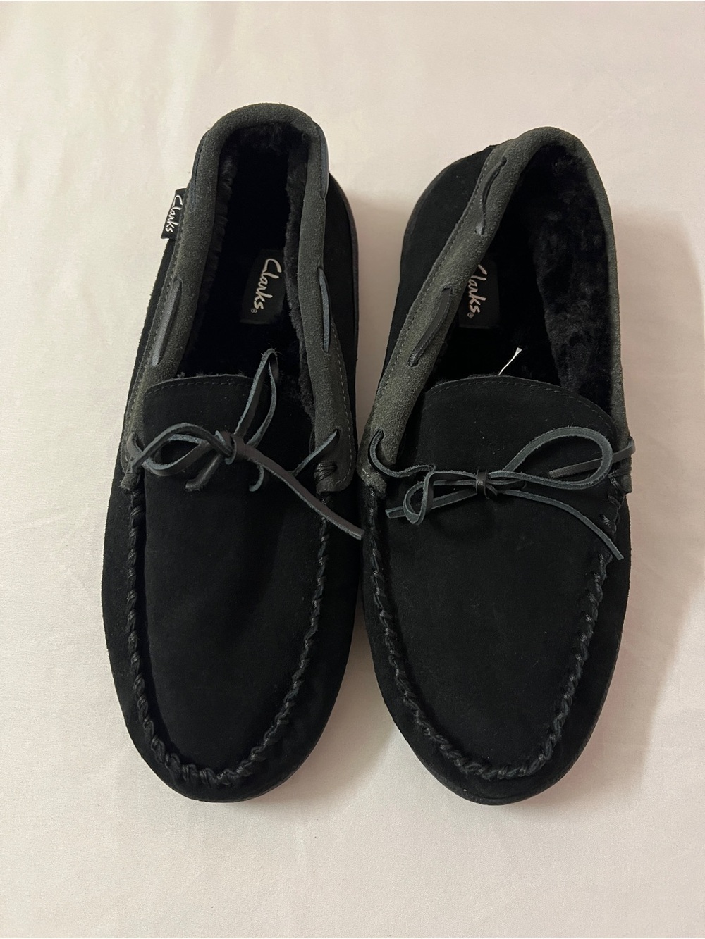 Clarks Men Black Moccasin Slippers with Fur Lining